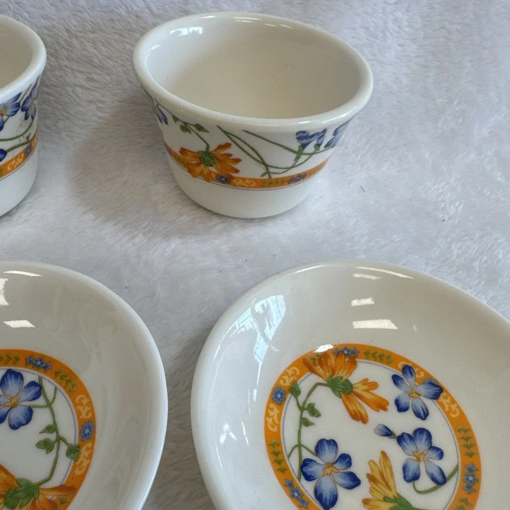 ShunTa Melamine‎ Ware Miniature Tea Cups Saucers Floral Pattern Set of 4 Taiwan